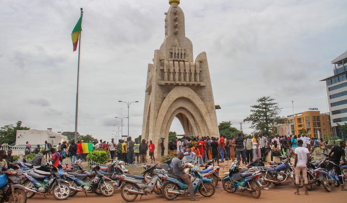 202510Fuel-Crisis-Deepens-In-Mali-As-al-Qaida-Linked-Blockade-Chokes-Bamako-1
