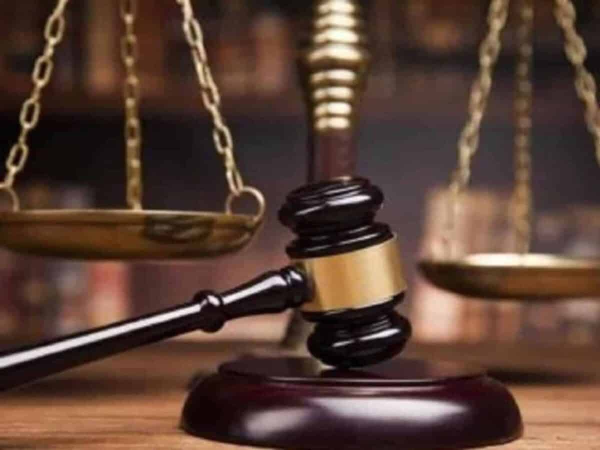 202510Gavel-1200x900-1