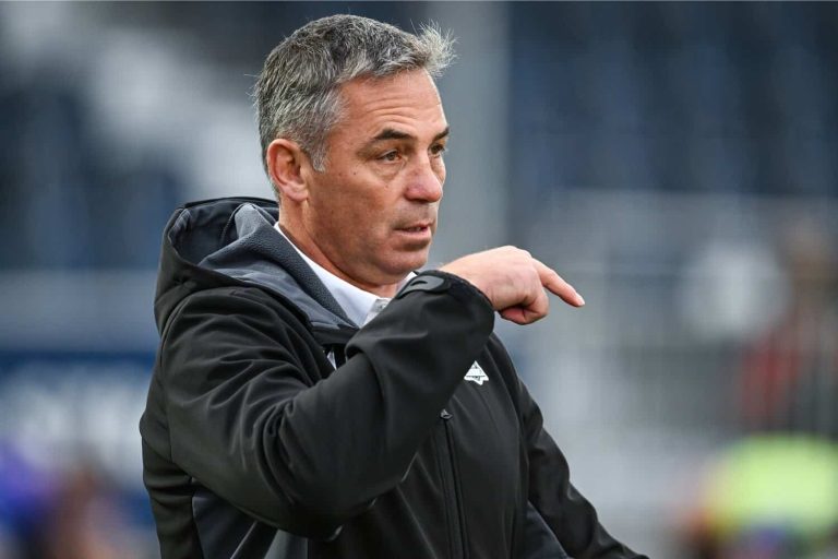 202510Glasgow-head-coach-Franco-Smith