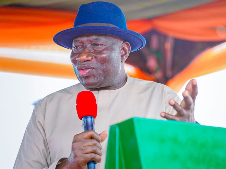 202510Goodluck-Jonathan