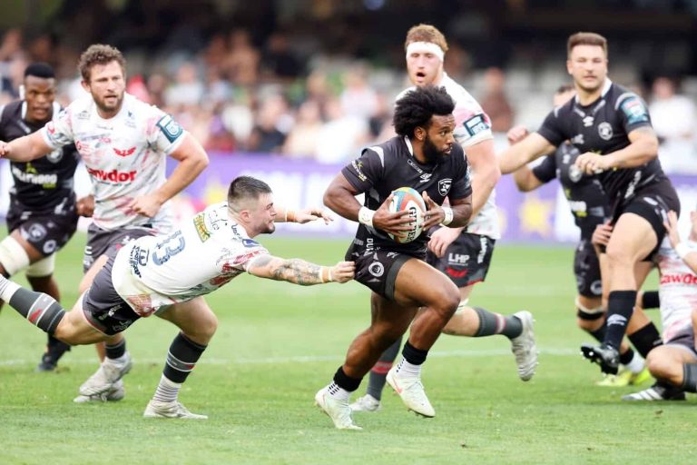 202510Jurenzo-Julius-Sharks-Scarlets