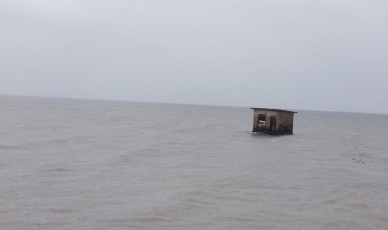 202510Lake-Edward-near-DRC-border