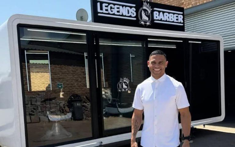 202510Legends-Barber-Pod