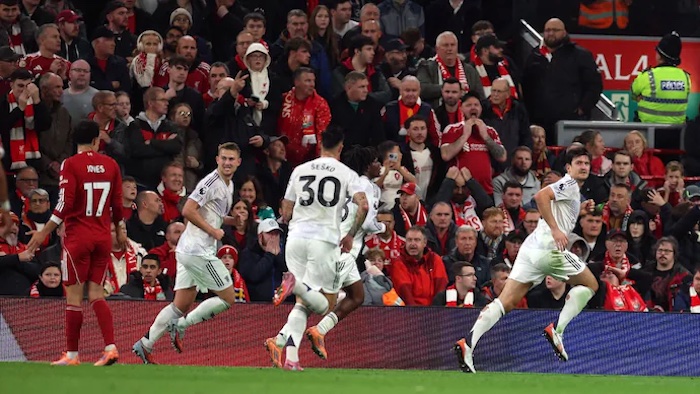 202510Maguires-Late-Header-Seals-Man-Uniteds-Stunning-2-1-Win-Over-Liverpool-At-Anfield