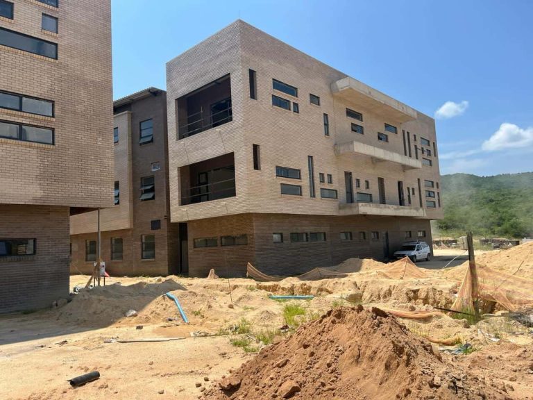 202510Mapulaneng-Hospital