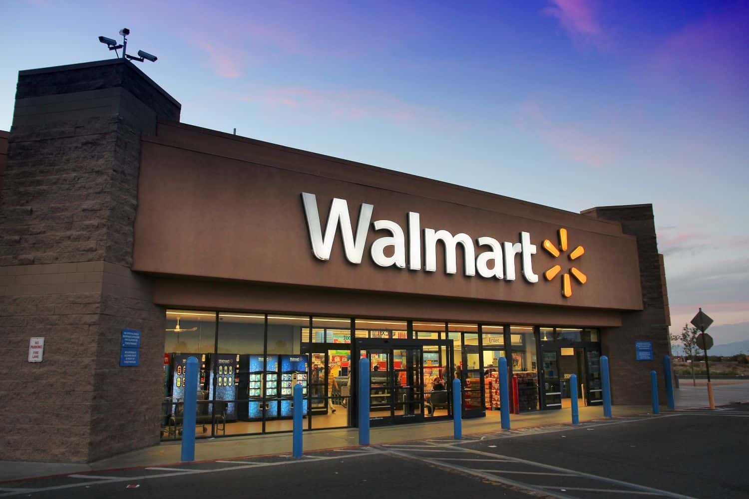 202510Meet-the-woman-to-manage-Walmarts-first-SA-store