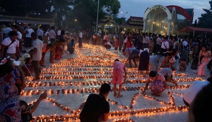 202510Myanmar-Military-Kills-24-in-Paraglider-Bomb-Attack-on-Festival-Gathering-in-Sagaing-Region