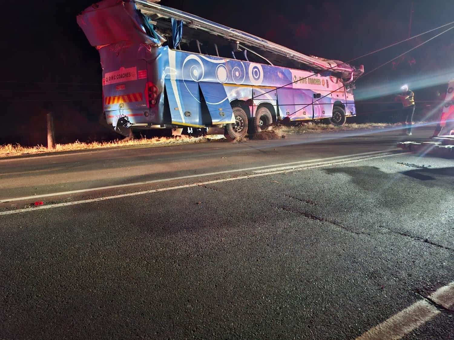 202510N1-bus-crash-medicine-1