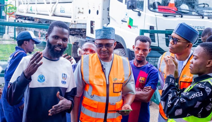 202510Nigeria-Launches-Gas-Vehicle-Monitoring-System-Secures-1bn-Private-Investment-For-CNG-Expansion