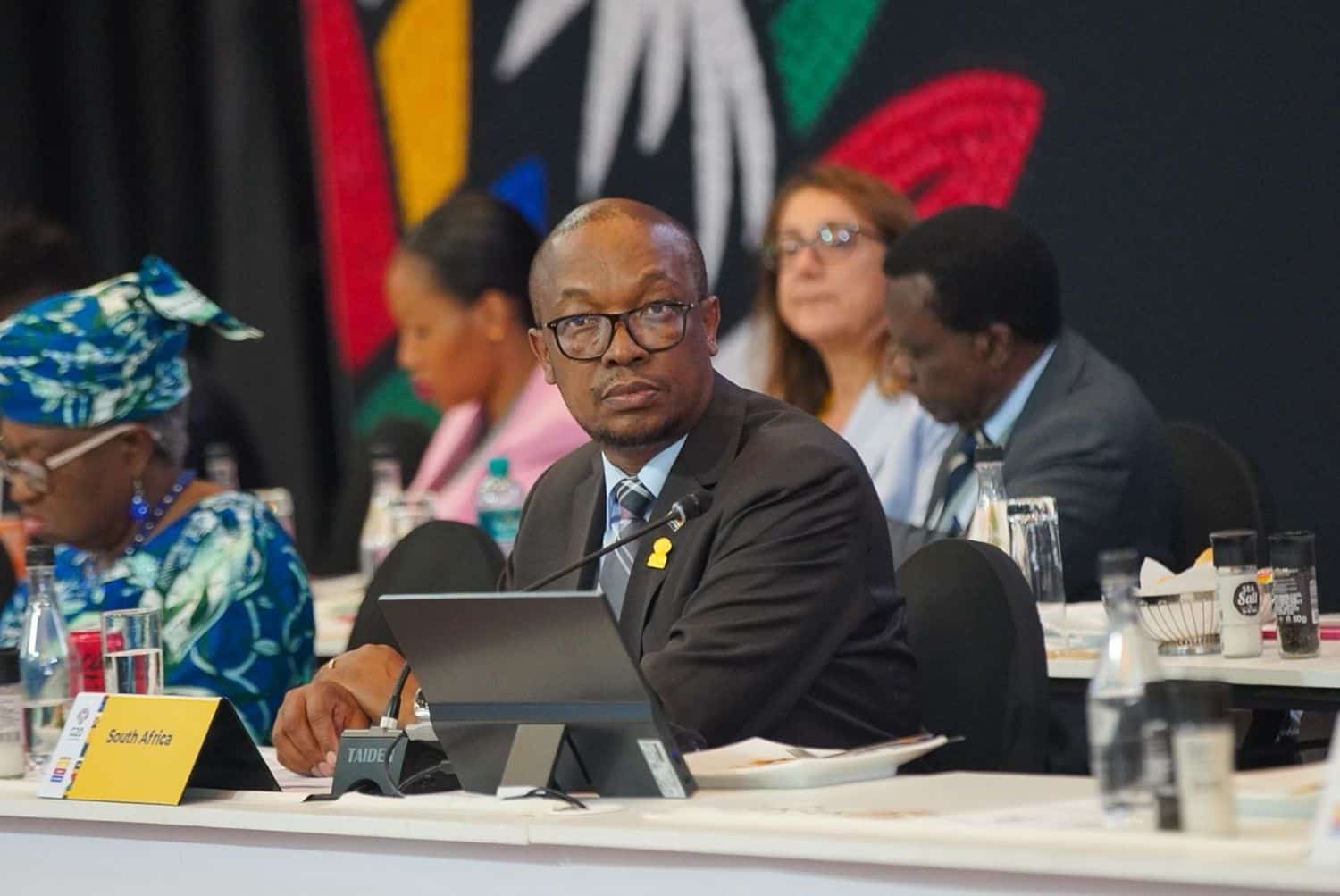 202510Parks-Tau-to-monitor-Temus-operations-in-SA-while-Gayton-McKenzie-teams-up-with-Shein