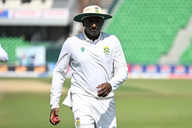 Pakistan v South Africa - 1st Test: Day 2