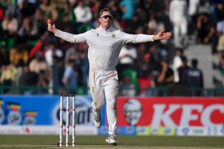 Pakistan v South Africa - 1st Test: Day 1