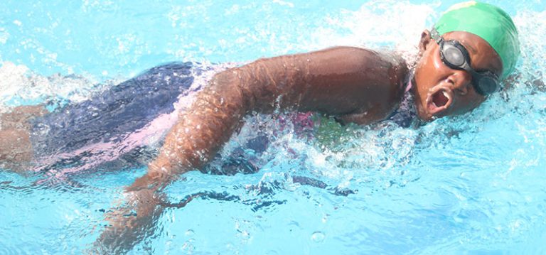 202510Swimming