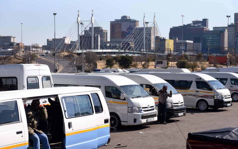 202510Taxis