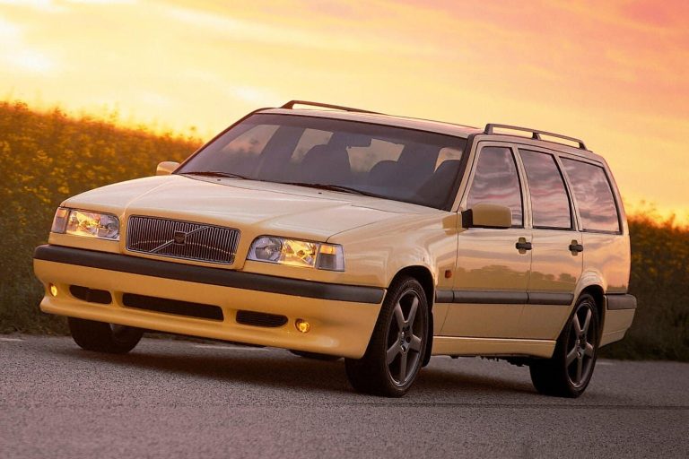 202510Volvo-850-T5-R