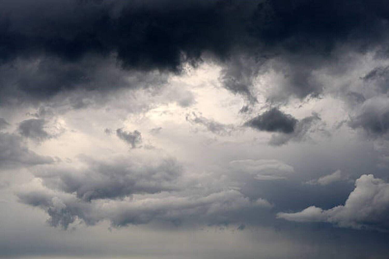 heavy gale black stormy clouds