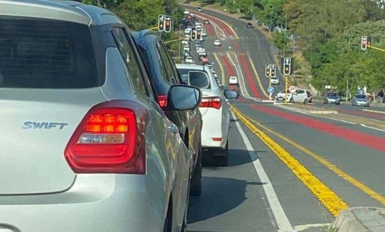202510congestion-katherin-street-sandton