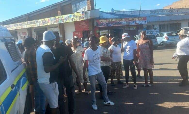 202510embalenhle-death