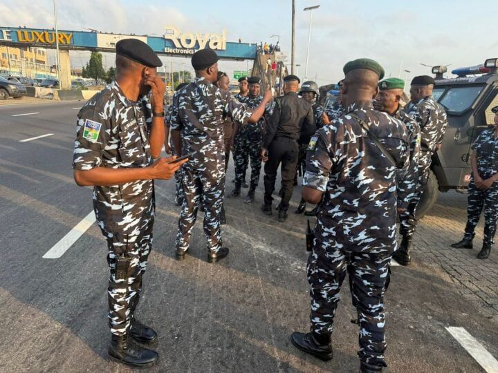Police-officers-e1761564268186