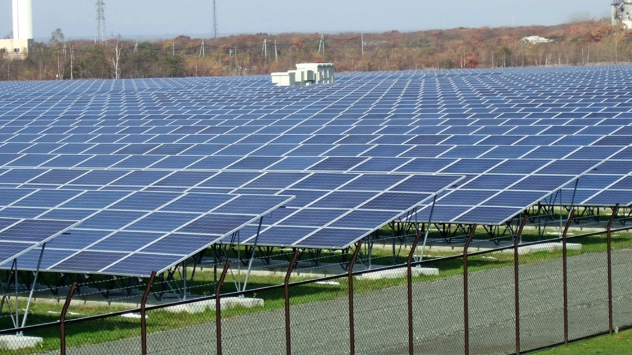 https___s3-ap-northeast-1.amazonaws.com_psh-ex-ftnikkei-3937bb4_images_5_9_1_2_3152195-1-eng-GB_20161107_solar_panel_waste