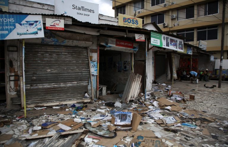 2025112025-11-04T192002Z_1148014146_RC2EPHATKOYD_RTRMADP_3_TANZANIA-POLITICS-scaled-1