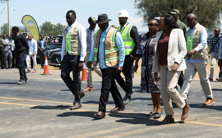 2025112025-11-28T094816Z_1414923816_RC2K5IAMBUV0_RTRMADP_3_KENYA-CHINA-INFRASTRUCTURE-scaled-1