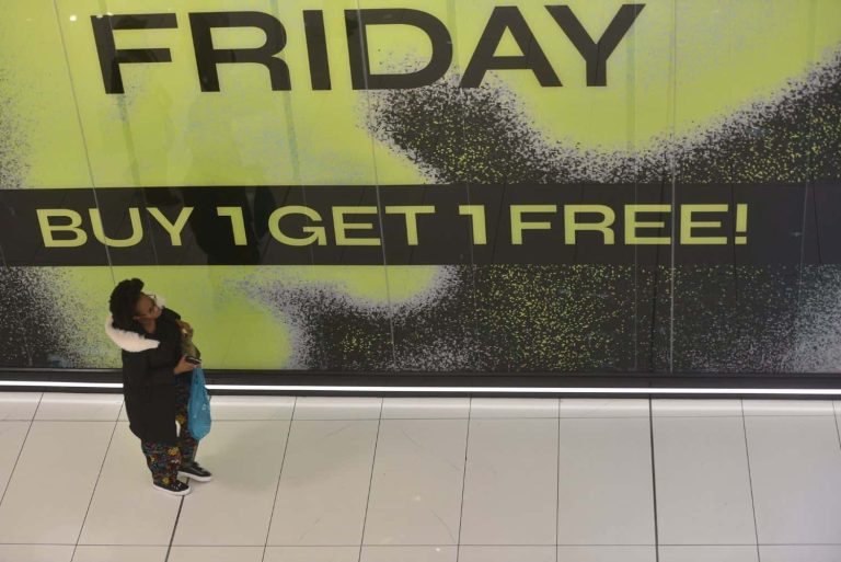 202511Black-Friday-afternoon