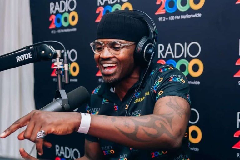 202511DJ-Cleo-Radio-Award