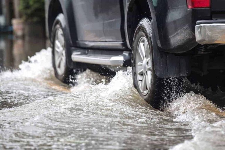 202511Heavy-rain-causes-flooding-in-Gauteng