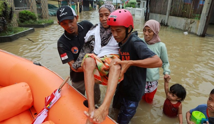 202511Hundreds-Dead-Thousands-Missing-As-Extreme-Flooding-Devastates-South-East-Asia