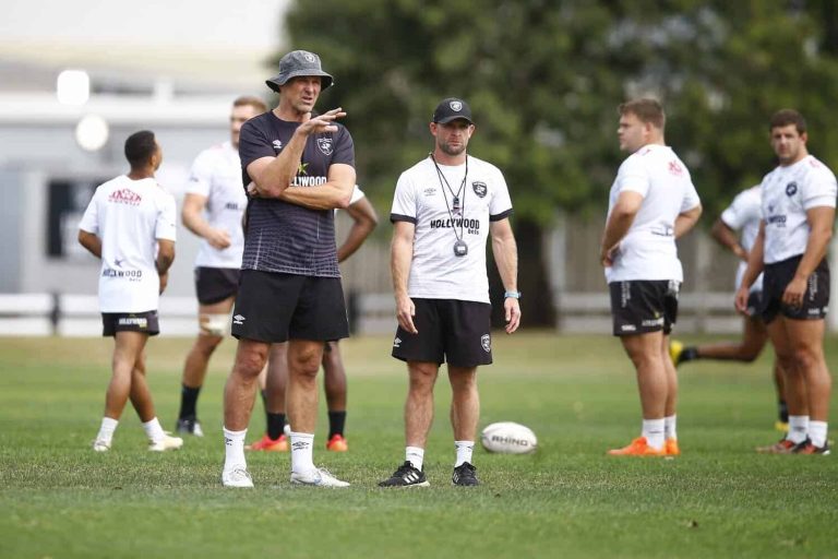 202511John-Plumtree-Sharkcoaches