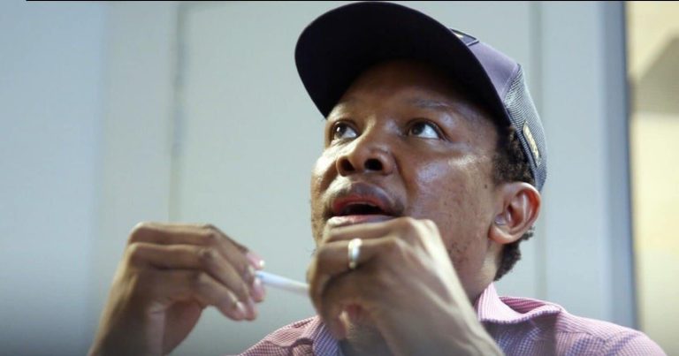 202511Makate-reaches-agreement-with-funders-in-order-for-Vodacom-to-pay-his-settlement-1-1