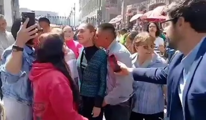 202511Mexicos-President-Sheinbaum-To-Press-Charges-After-Being-Groped-At-Public-Event