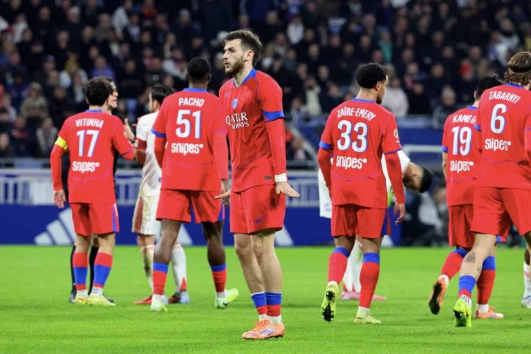 Olympique Lyonnais v Paris Saint-Germain FC - Ligue 1 McDonald's