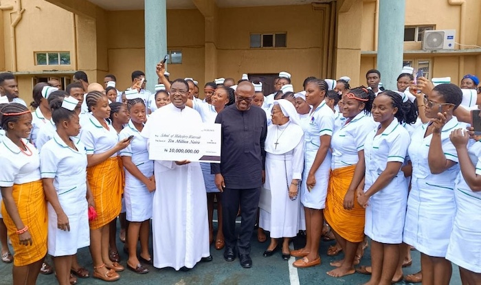 202511Peter-Obi-Donates-N30-Million-To-Nursing-Colleges-Vows-To-Rebuild-Fire-Ravaged-School-In-Anambra