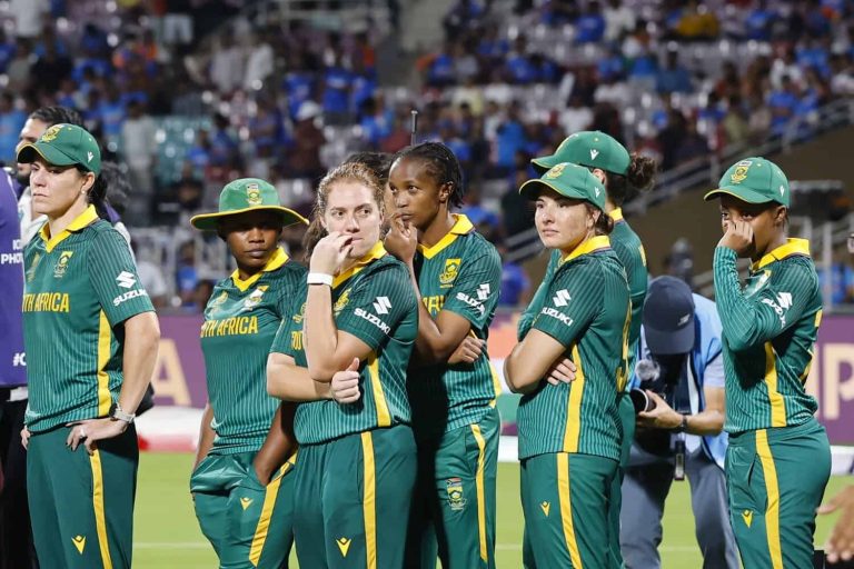 ICC Women's Cricket World Cup, Final: India v South Africa