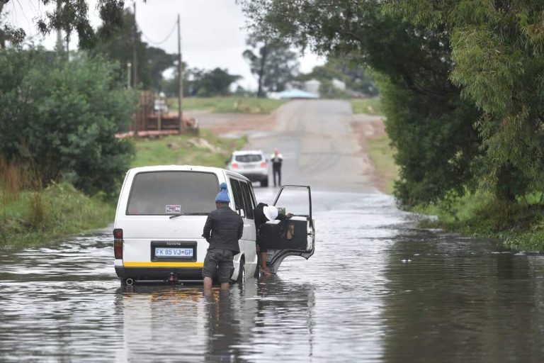 202511Rising-local-floods-put-SA-drivers-at-greater-risk