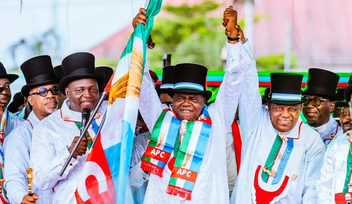 202511Shettima-Welcomes-Governor-Diri-PDP-Defectors-To-APC-Hails-Bayelsas-Choice-Of-National-Unity