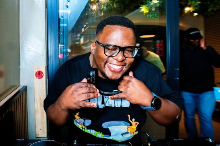 202511Sol-Phenduka-Radio-award