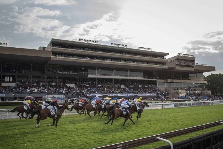 202511Summer-Cup-action-Turffontein