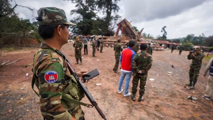202511Thailand-Freezes-Trump-Brokered-Ceasefire-with-Cambodia-After-Border-Mine-Blast-Injures-Soldiers