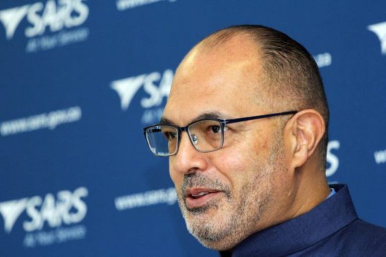 202511They-collect-your-tax-and-earn-R33-million-while-doing-it.-Meet-Sars-top-earners-