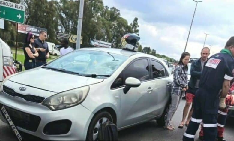 202511beggar-knocked-over