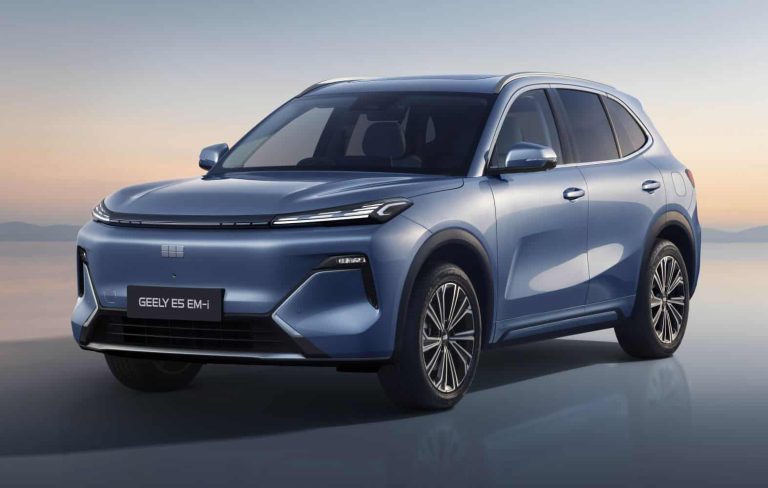 202511geely-e5-phev-front