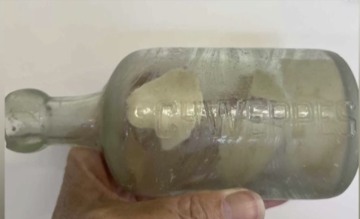 202511letter-in-bottle