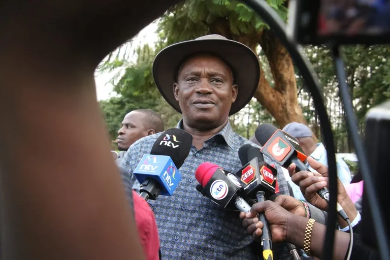 202511moLu4BrQ6qWA6Rk3EKrU