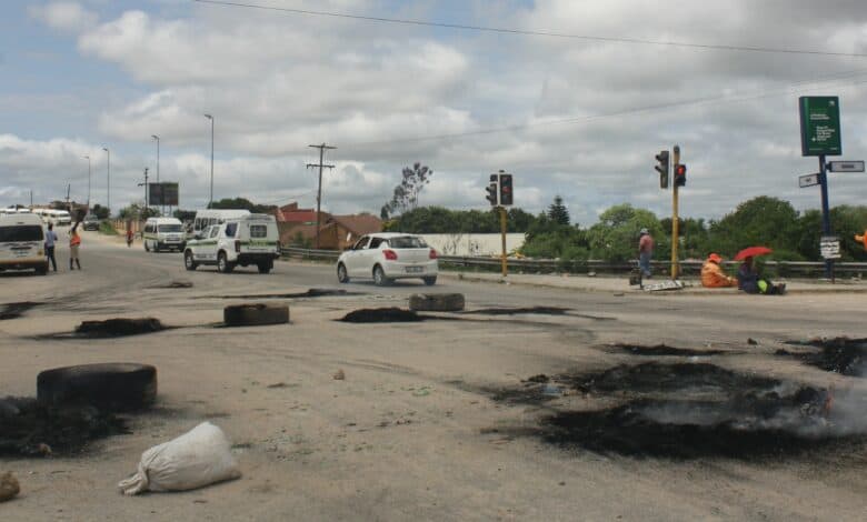 202511taxi-strike-Pienaar