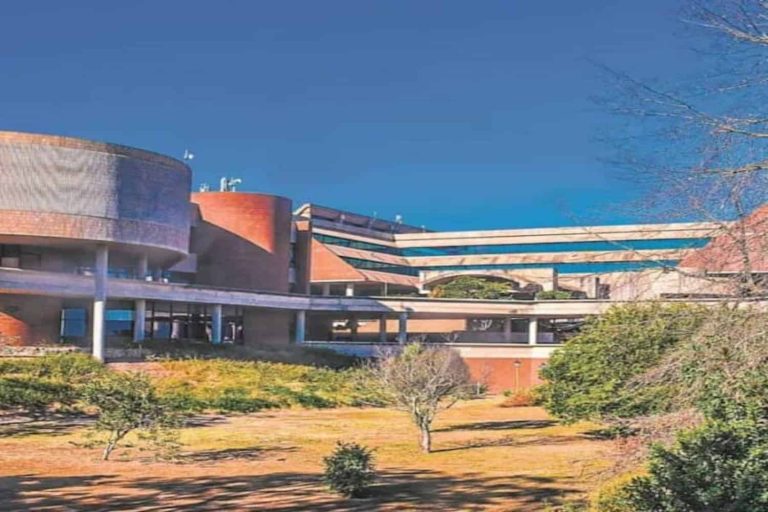 202511walter-sisulu-university