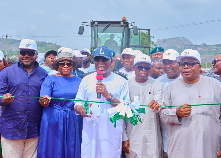 202512Aiyedatiwa-Flags-Off-