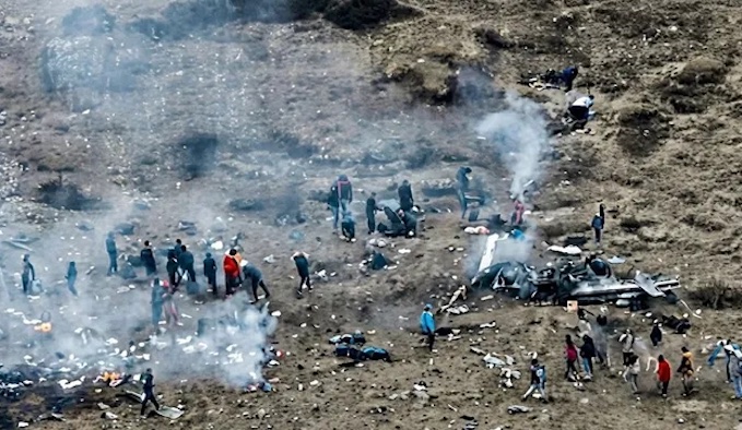 202512Five-Killed-As-helicopter-Crashes-On-Mount-Kilimanjaro-During-Rescue-Mission